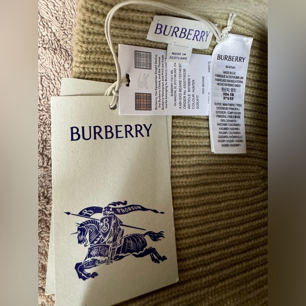 NEW🔥BURBERRY EKD Cashmere Beanie🔥 - Picture 5 of 5
